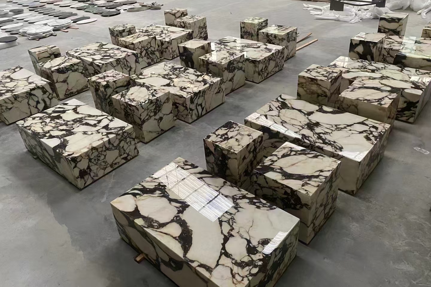 Calacatta Viola Purple Marble Plinth Bulgari Purple Marble Side Table Center Table 13