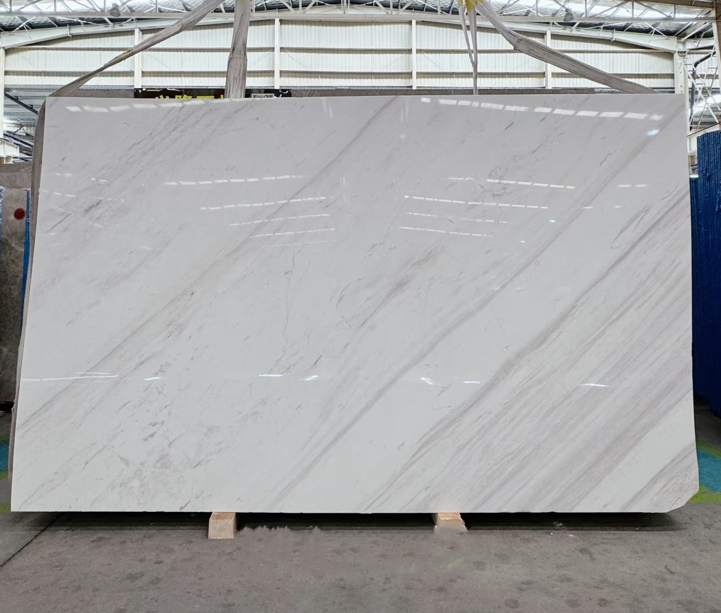 Dramas White Marble