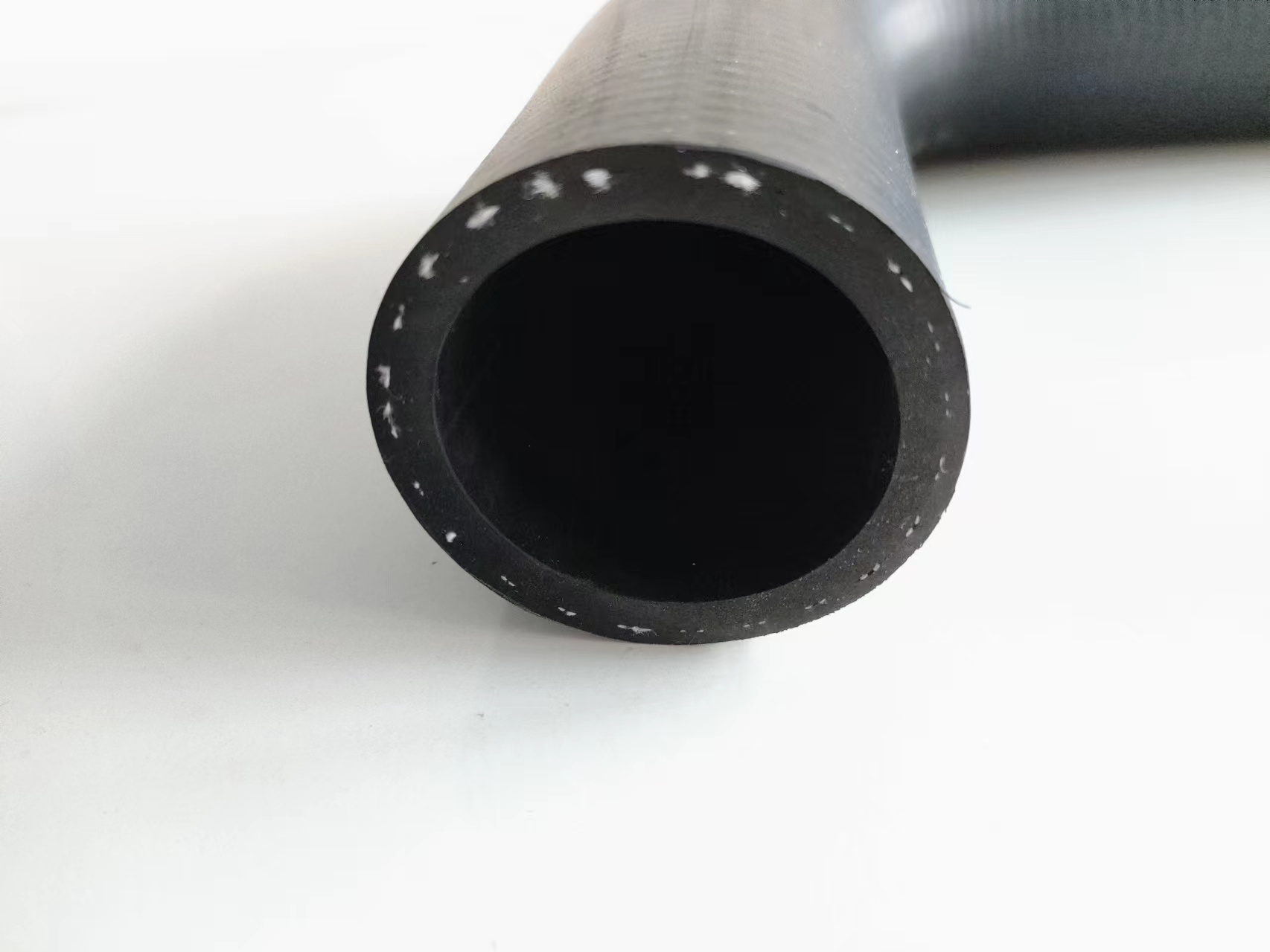 1 Inch 90 Degree Radiator Hose Rubber