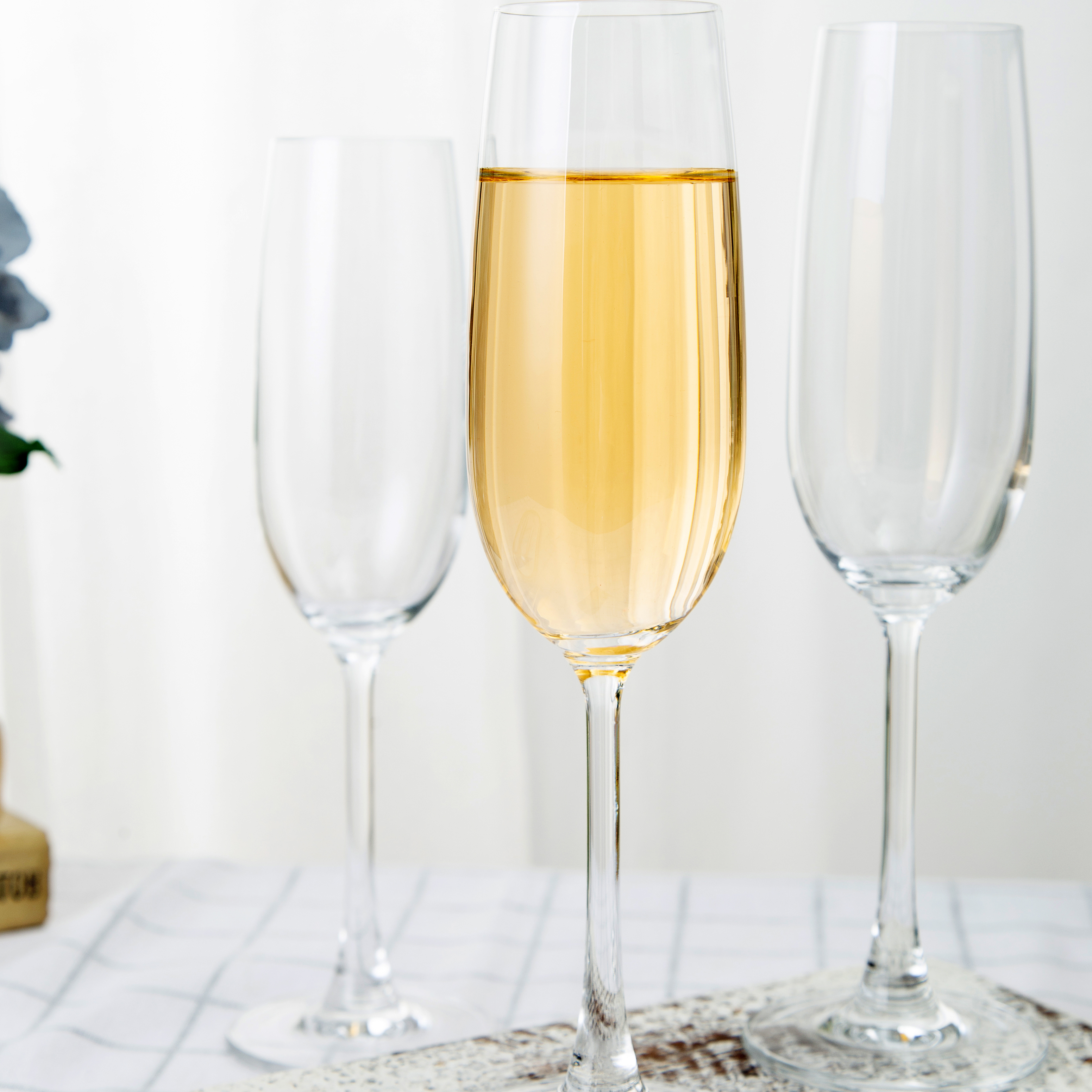 champagne flutes glass