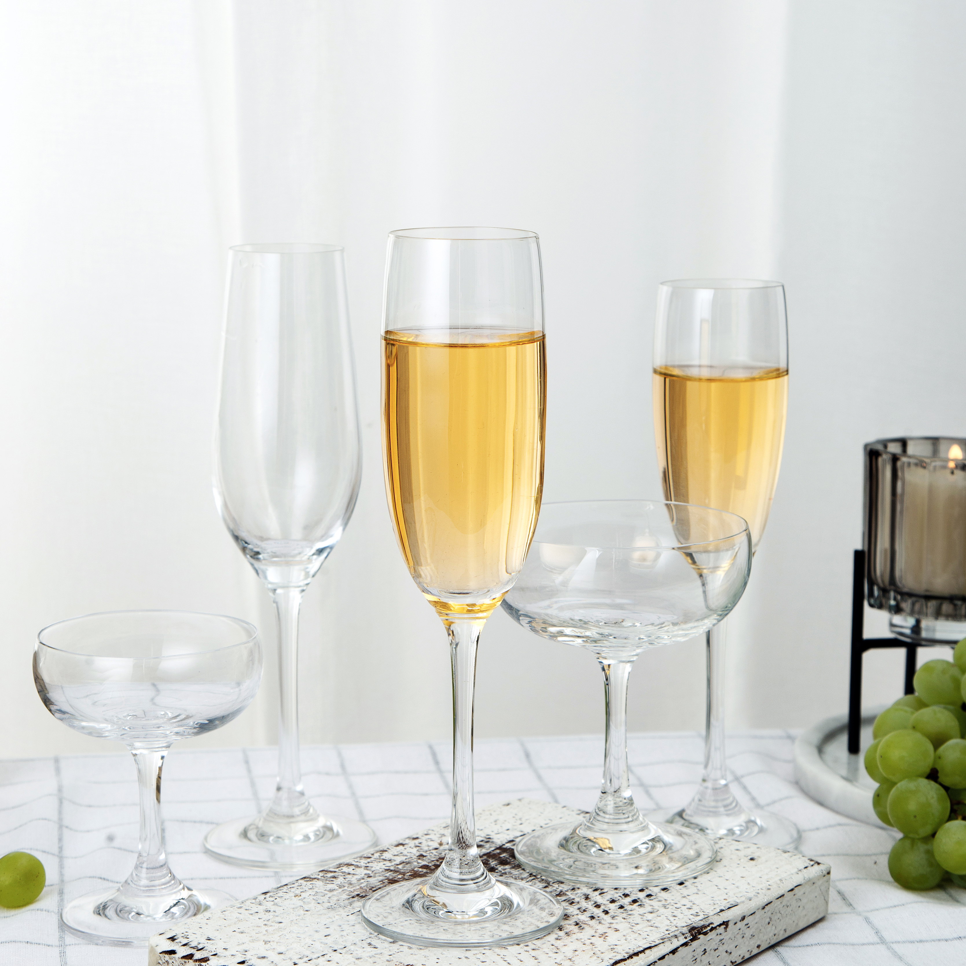 crystal champagne glasses