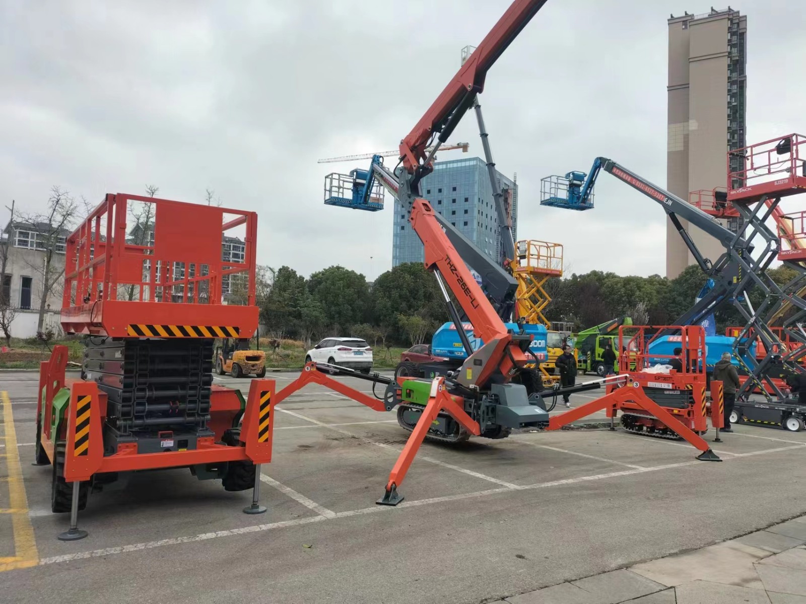 Aerial work platform