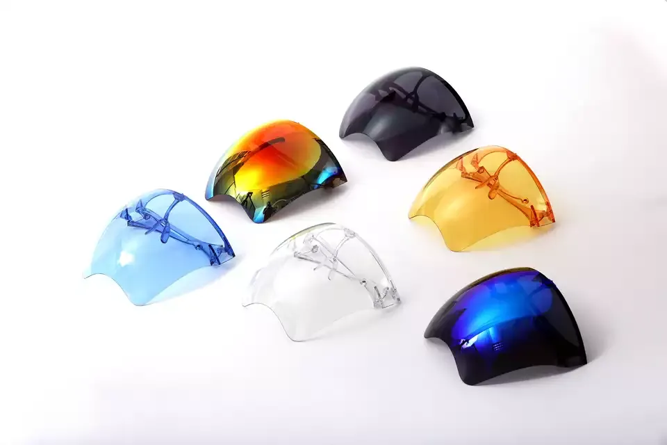 Supply Hot-selling fashion full plastic transparent anti fog