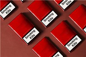 Cigarette blanks red