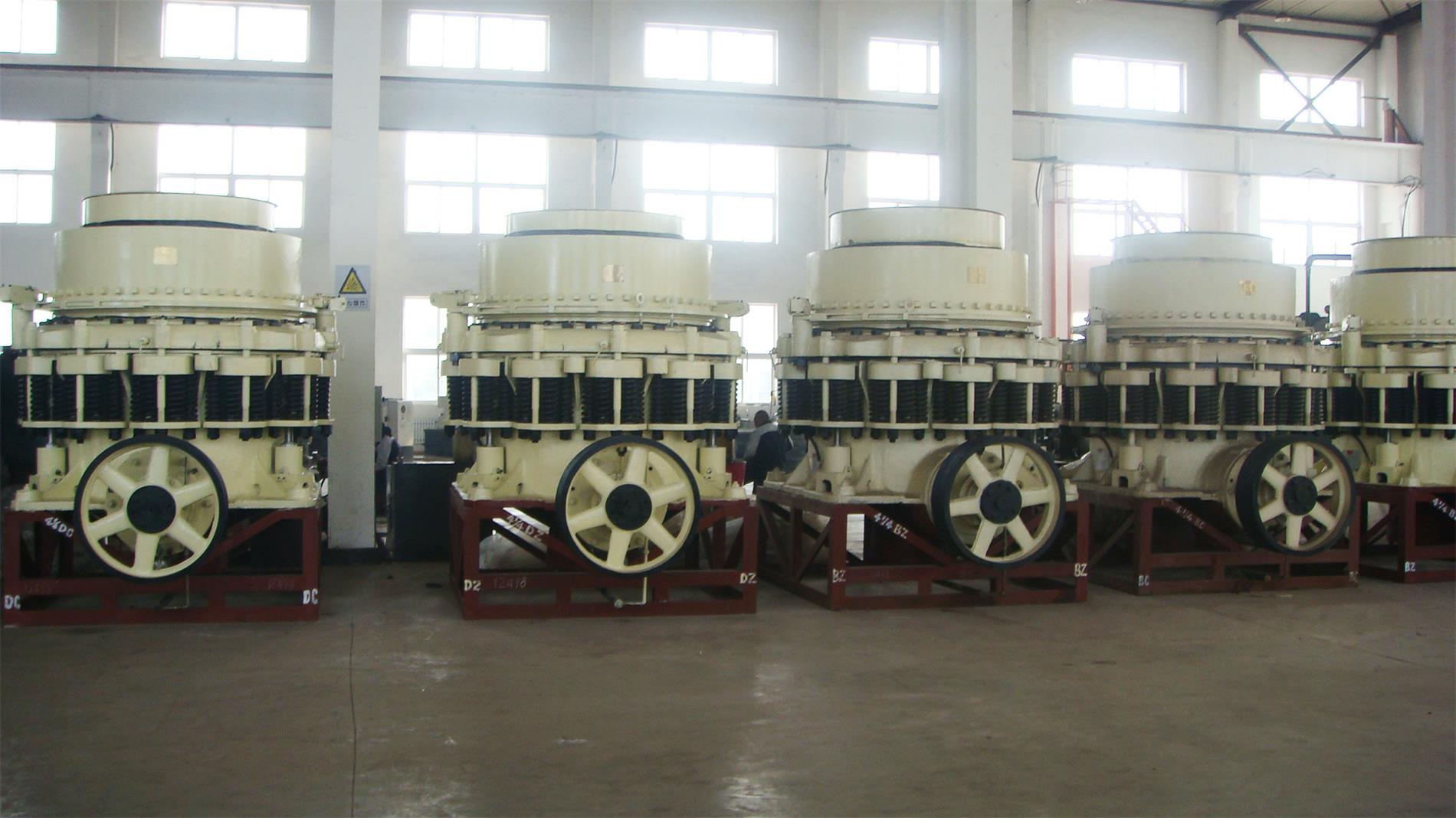 操作圆锥破碎机要注意什么？