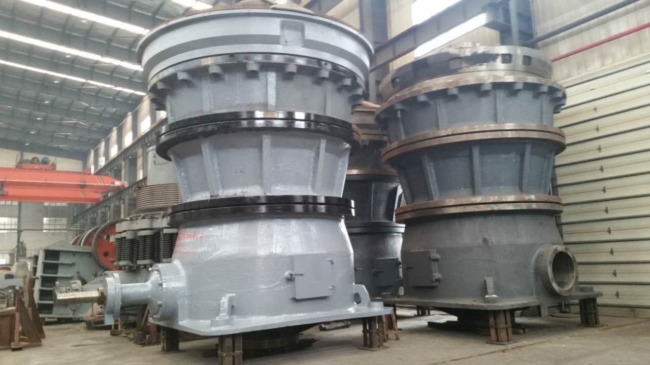 O britador rotativo é uma máquina que tritura linhas de produção e linhas de produção de areia.