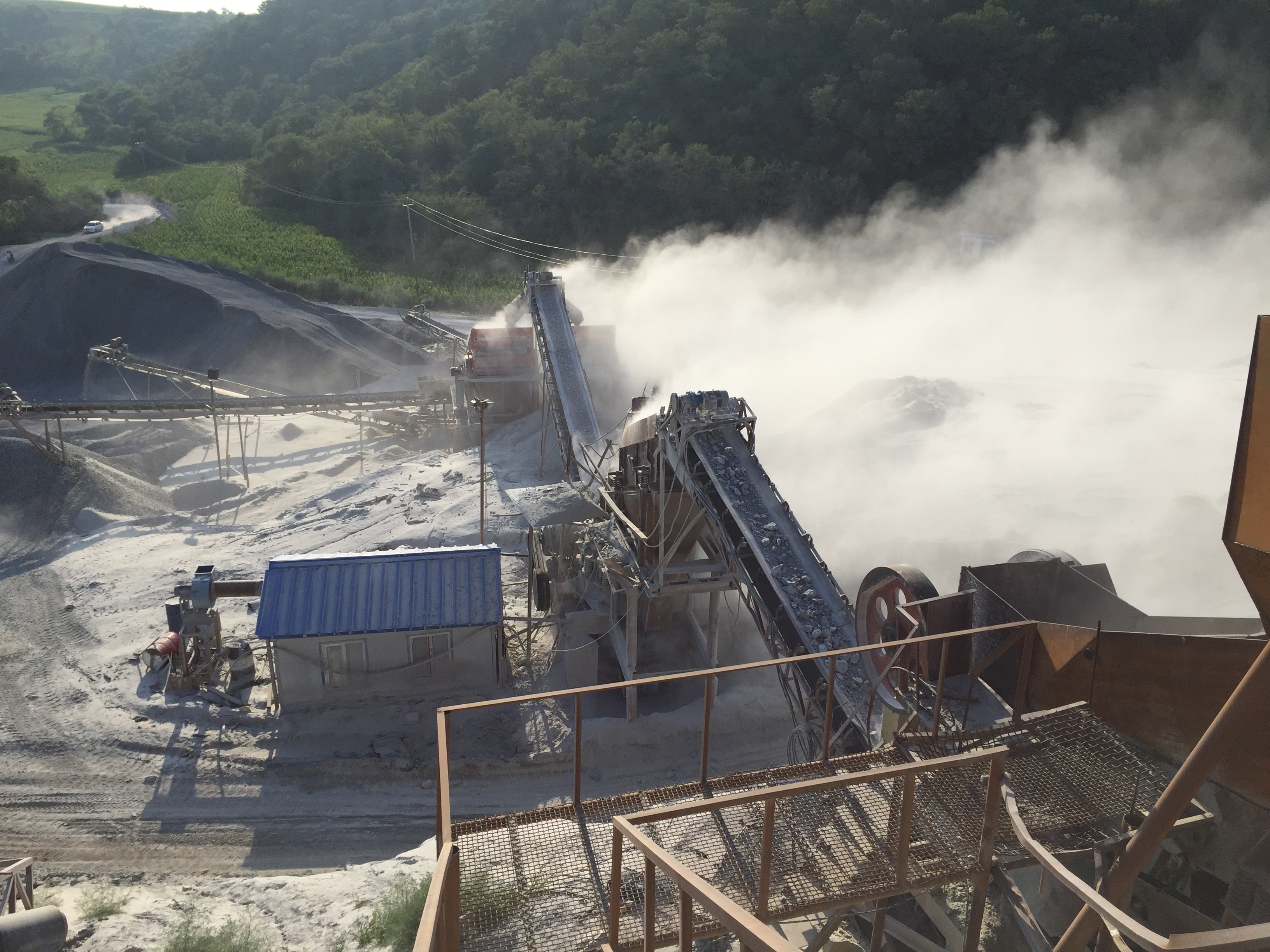 Triturador de pedra de quartzo quebrado de que tipo?