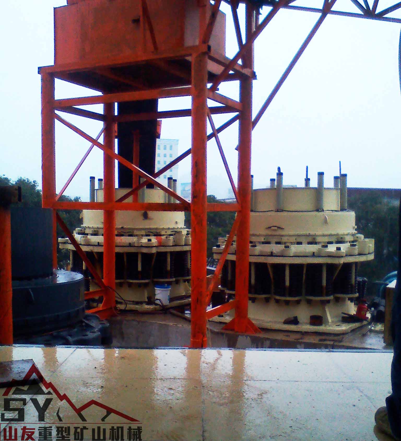 Inovação verde: a aplicação de proteção ambiental e tecnologia livre de poeira na criação de uma linha de produção de areia verde