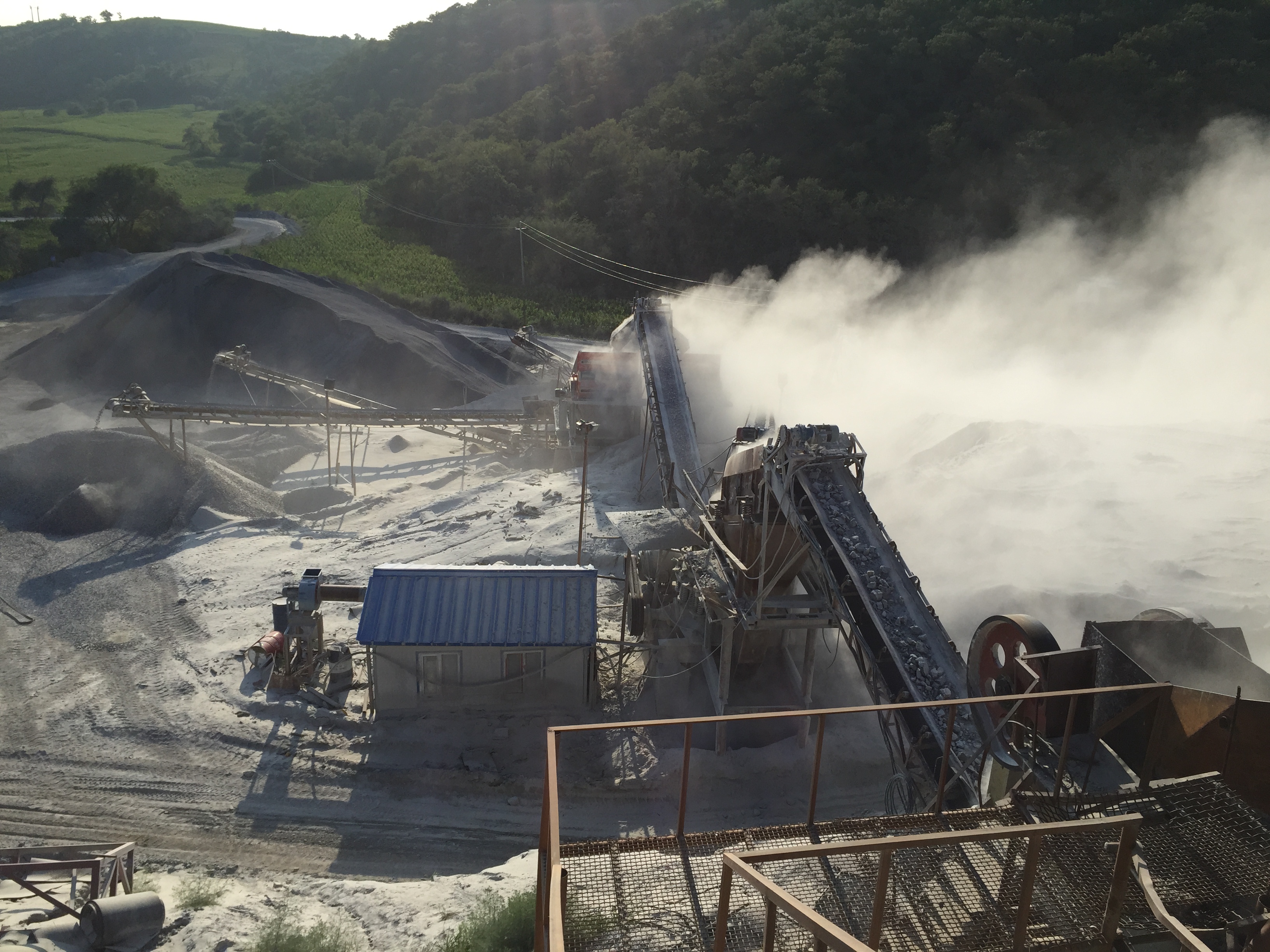 Equipamento de produção de areia é a chave para produzir agregados de areia e cascalho de alta qualidade