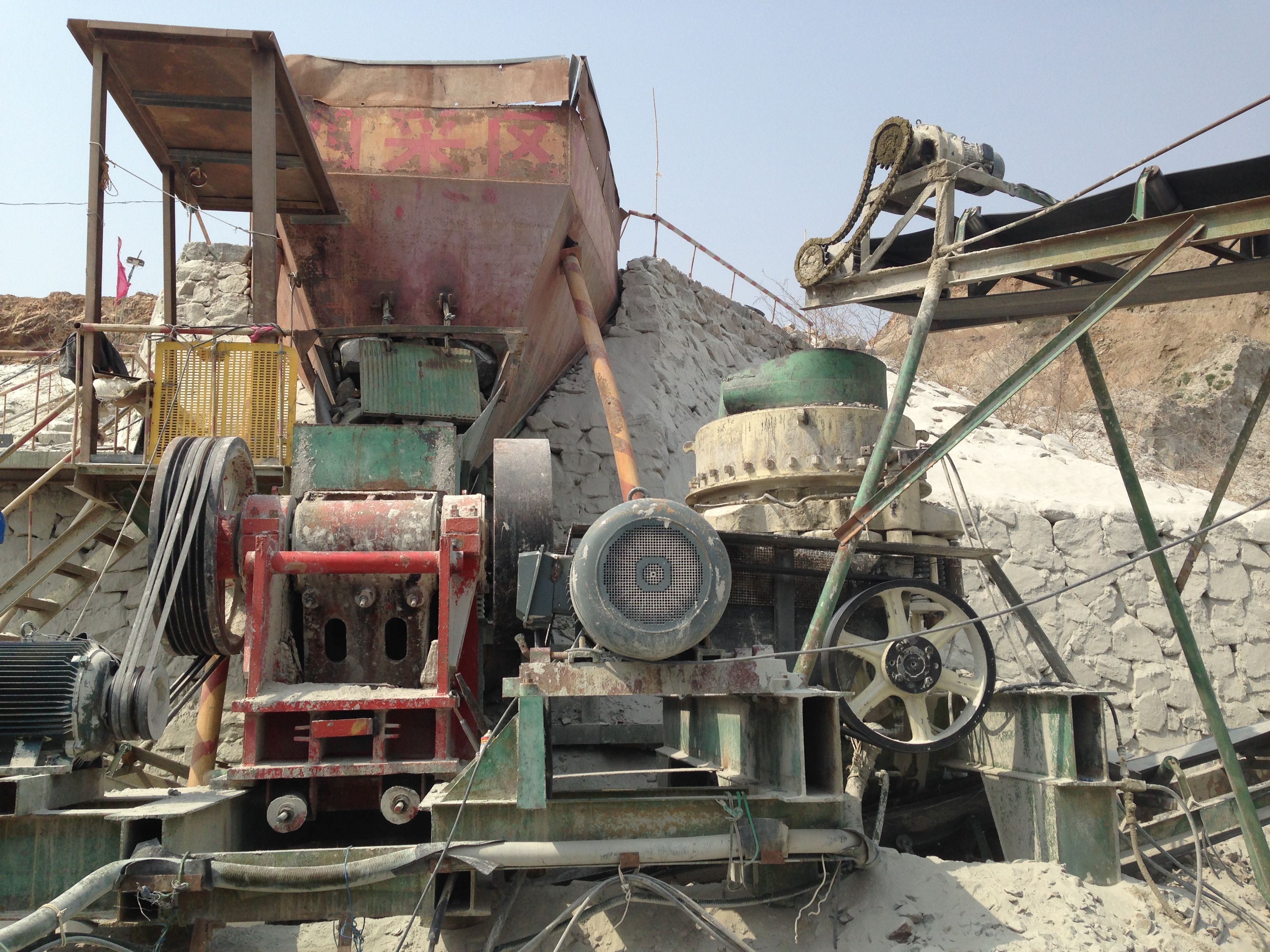 What is coarse crushing jaw crusher, coarse crushing jaw crusher model parameters