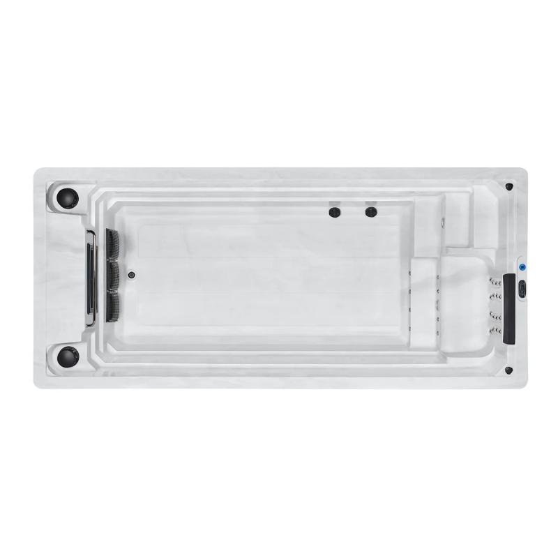 Can I pour boiling water into a swim spa hot tub?