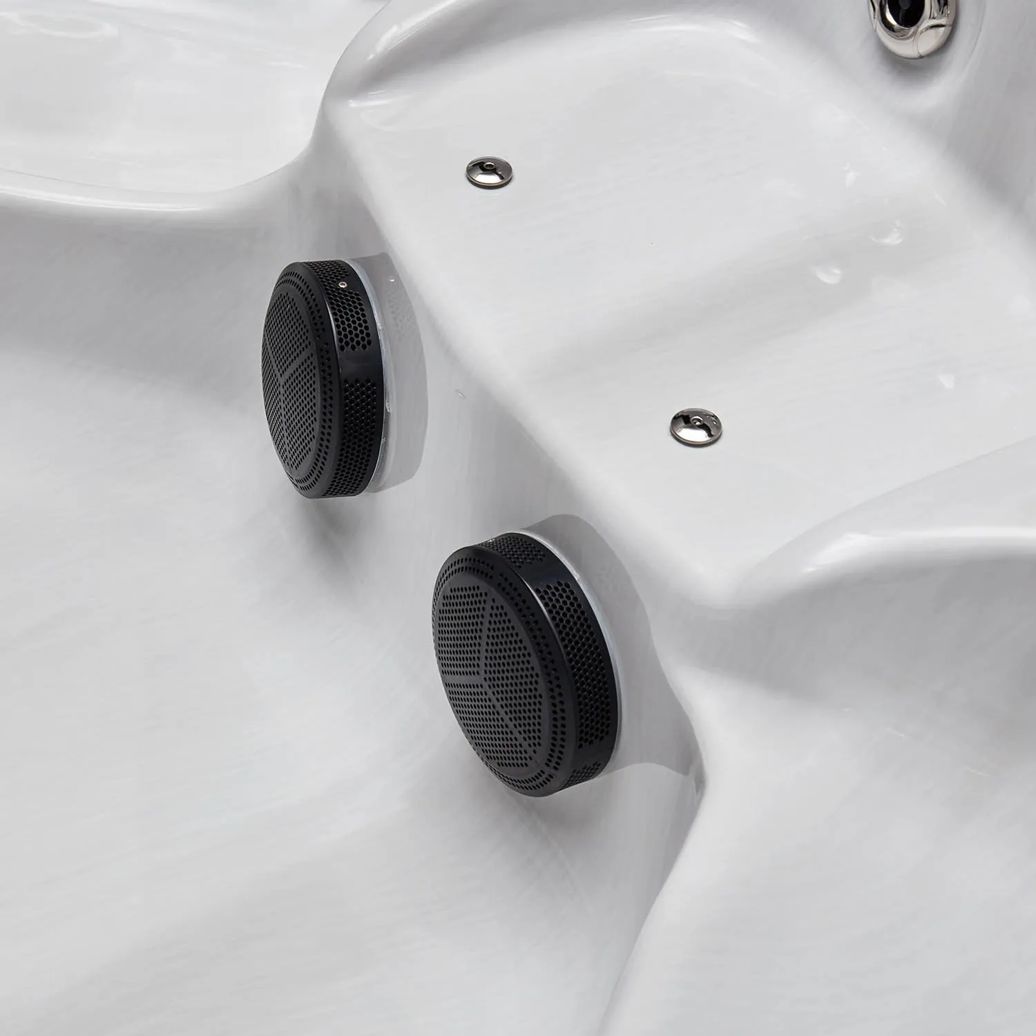 whirlpool spa tub