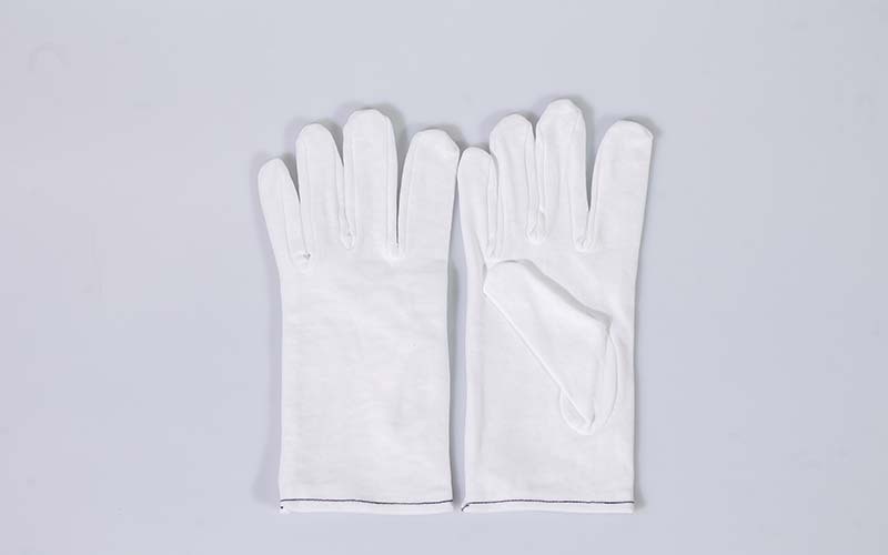 Nylonhandschuhe für staubfreies Arbeiten