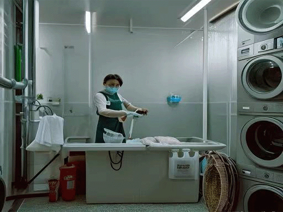 كيفية تنظيف الأقمشة المضادة للكهرباء الساكنة؟