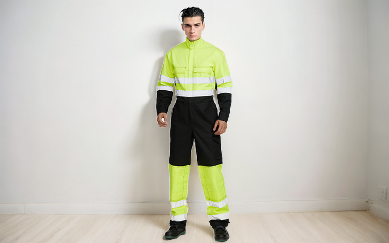 Flame retardant contrast color work clothes