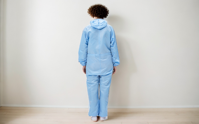 Anti-static coverall clean clothing with a one-piece hat