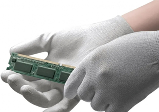 Opatření pro používání antistatických rukavic