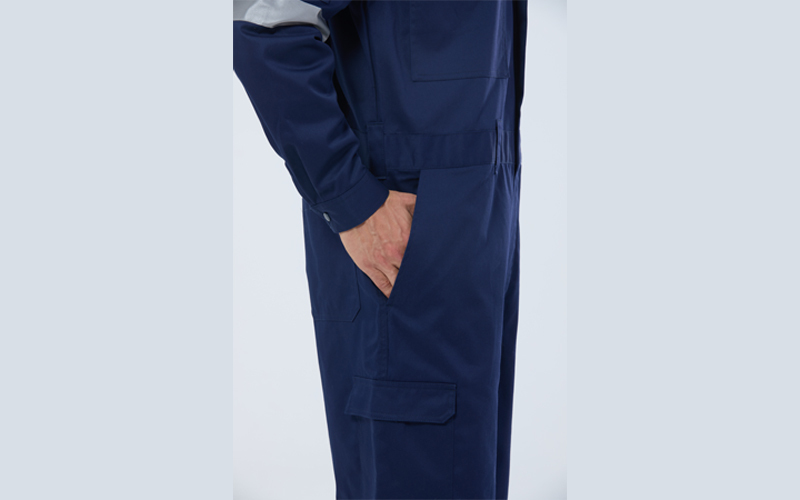 Flame Retardant And Antistatic Reflective One-piece Coverall