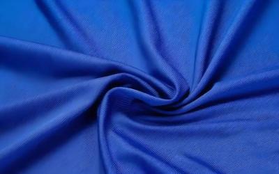 Der Leitfaden für Single-Jersey-Strickstoffe: Komfort, Innovation und nachhaltiger Stil