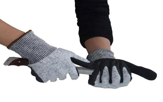 ¿Cómo usar guantes resistentes a cortes?