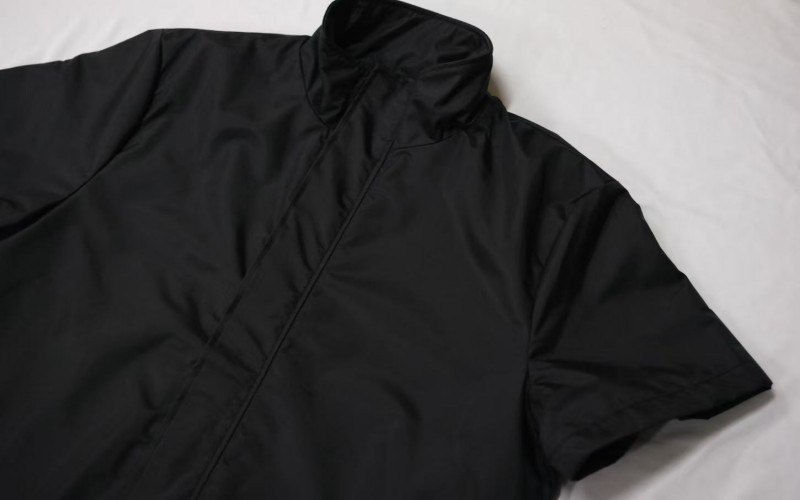 Zertifiziertes Schnittschutz-Arbeitskleidungsset mit kurzen Ärmeln