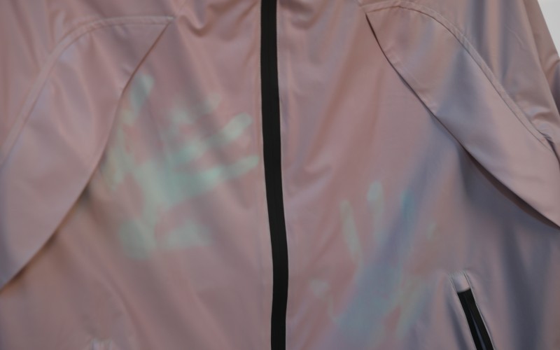 Chaqueta termocrómica: resistente al viento y al agua con revestimiento de PU