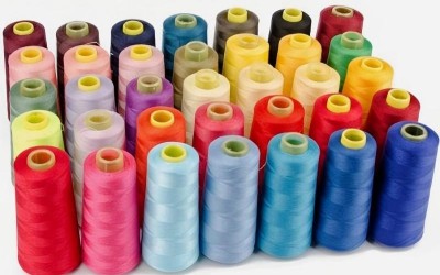 Koruyucu Tekstil Sistemlerinde Alev Geciktirici Dikiş İpliklerinin Kritik Rolü