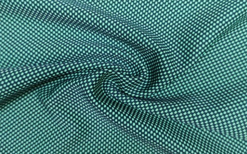 Green Thermoregulating Polyester Outdoor Fabric