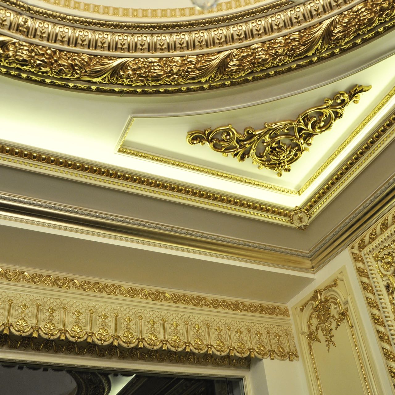 Onyx Effect PS Moulding
