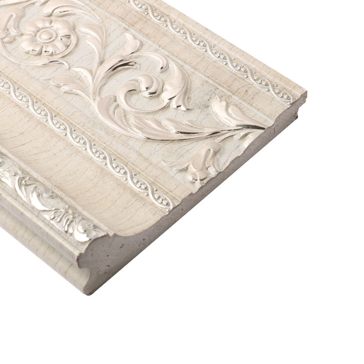 Moluri de cornișă ornamentate PS pentru interioare elegante