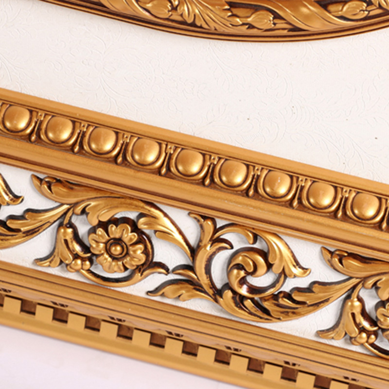 ميدالية السقف الفني روعة الباروك ملاحظة