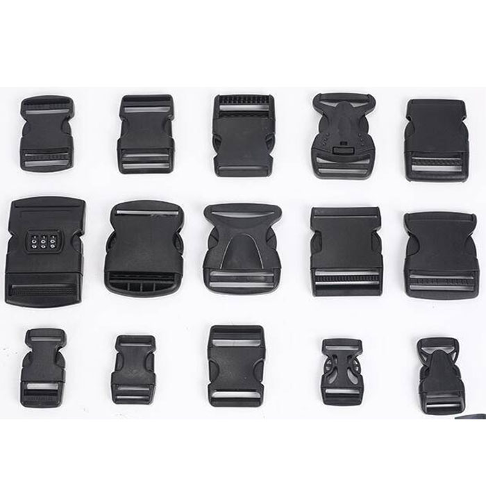 Quali sono le fibbie dello zaino