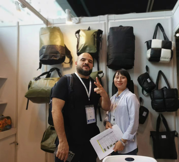 Hong Kong International Giftsand Travel Goods Show Phase 2