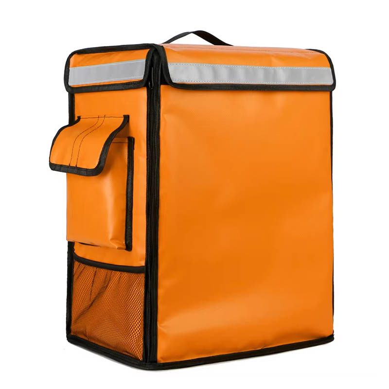 Oltre all'isolamento e alla durata, quali altre caratteristiche ecocompatibili hanno le borse termiche personalizzate per la consegna degli alimenti?