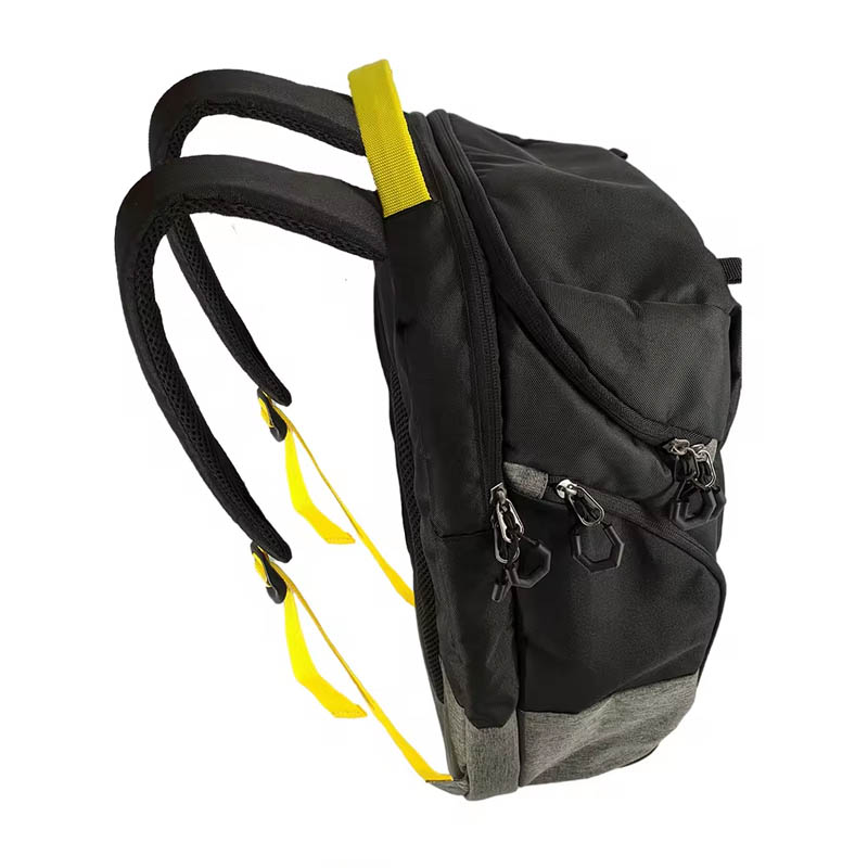 Come dovrei scegliere il tessuto appropriato per realizzare uno zaino da pickleball per garantire durata e comfort