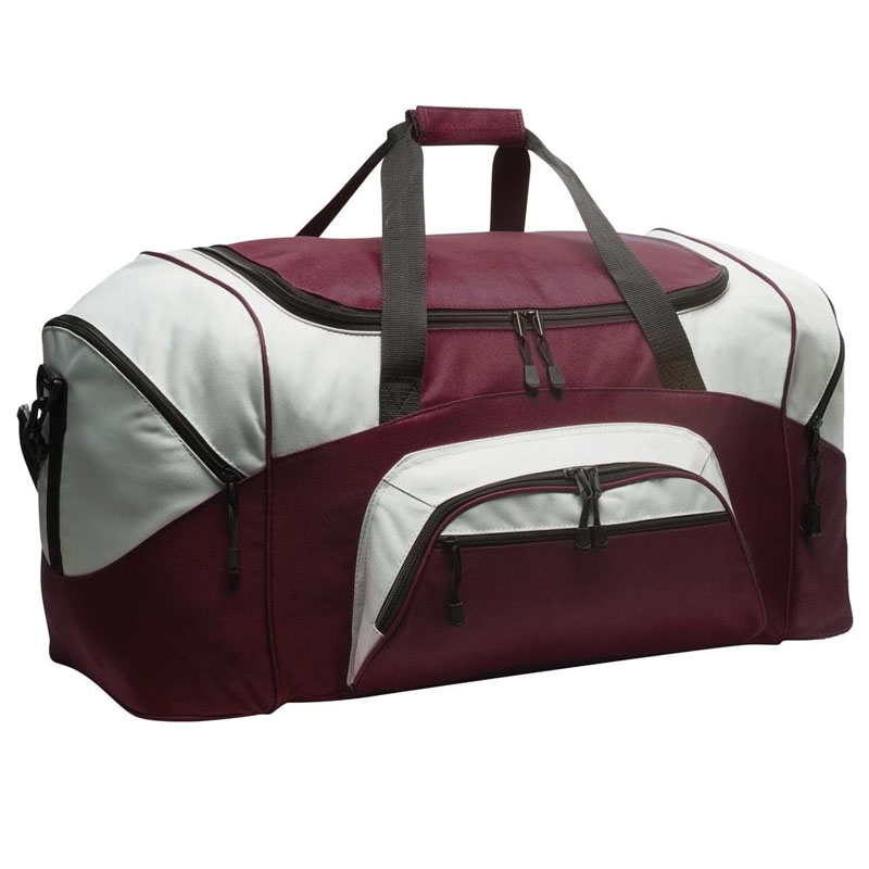 L'arte di creare la borsa da viaggio perfetta per il football