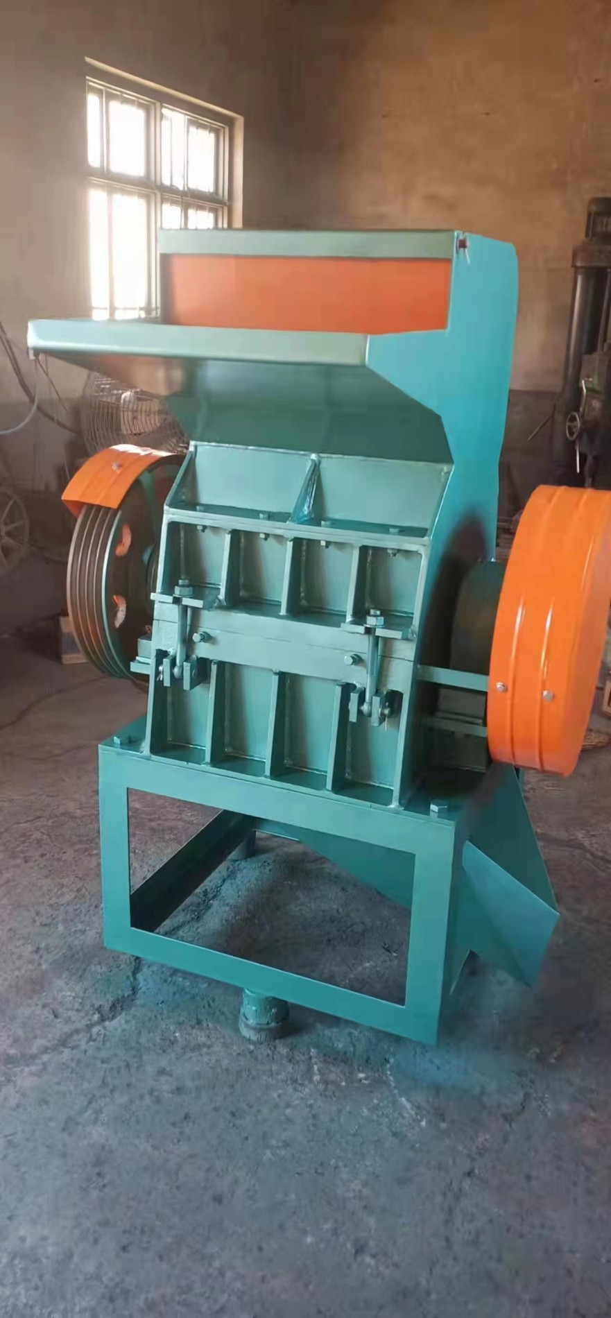 plastic crusher