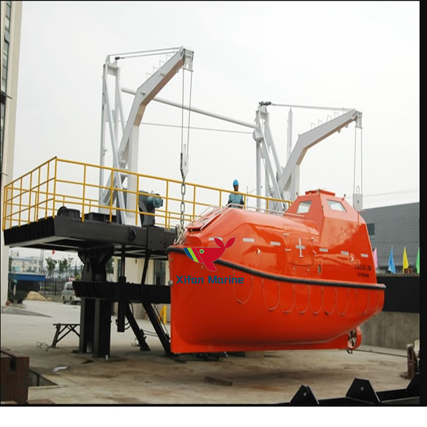 Marine Totally Enclosed Lifeboat Davit Gravity type Davits