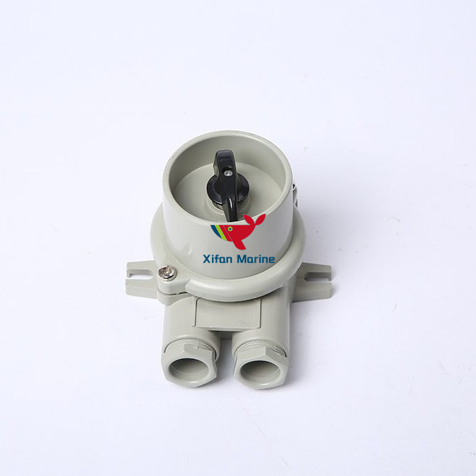 10A Marine Nylon Socket Plug with good quality