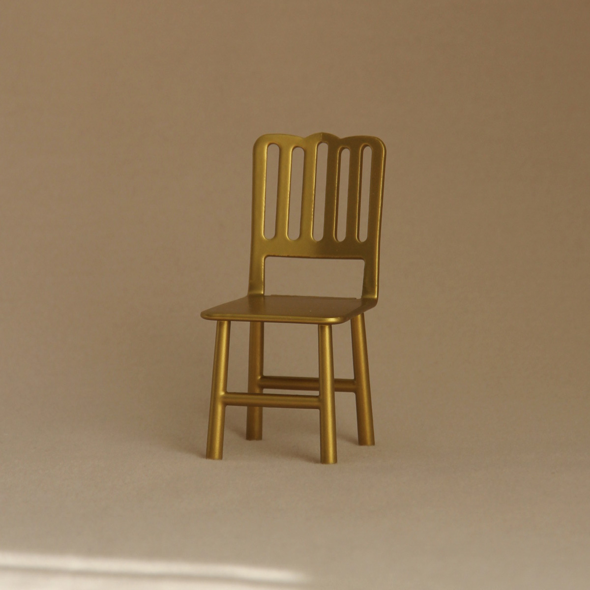 1:12 dollhouse furniture