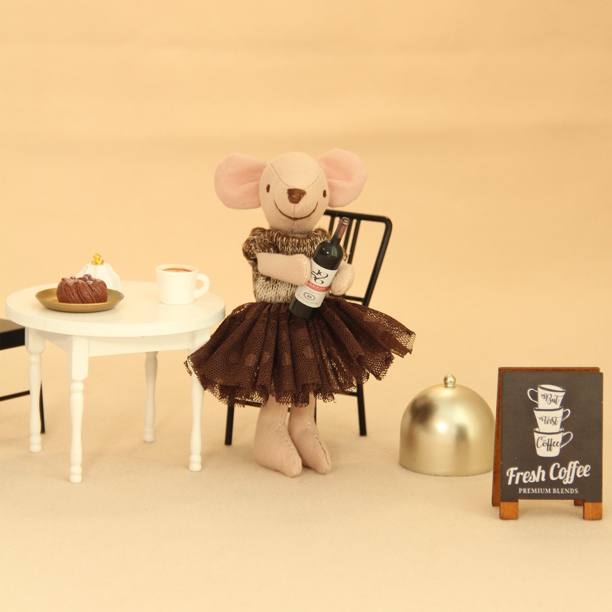 mini table and chair
