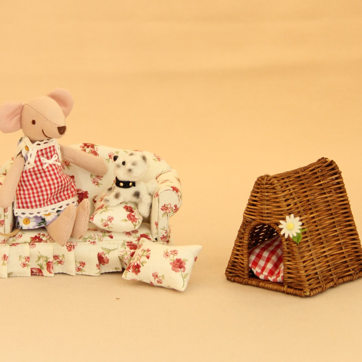 dolls house accessories dolls house accessories