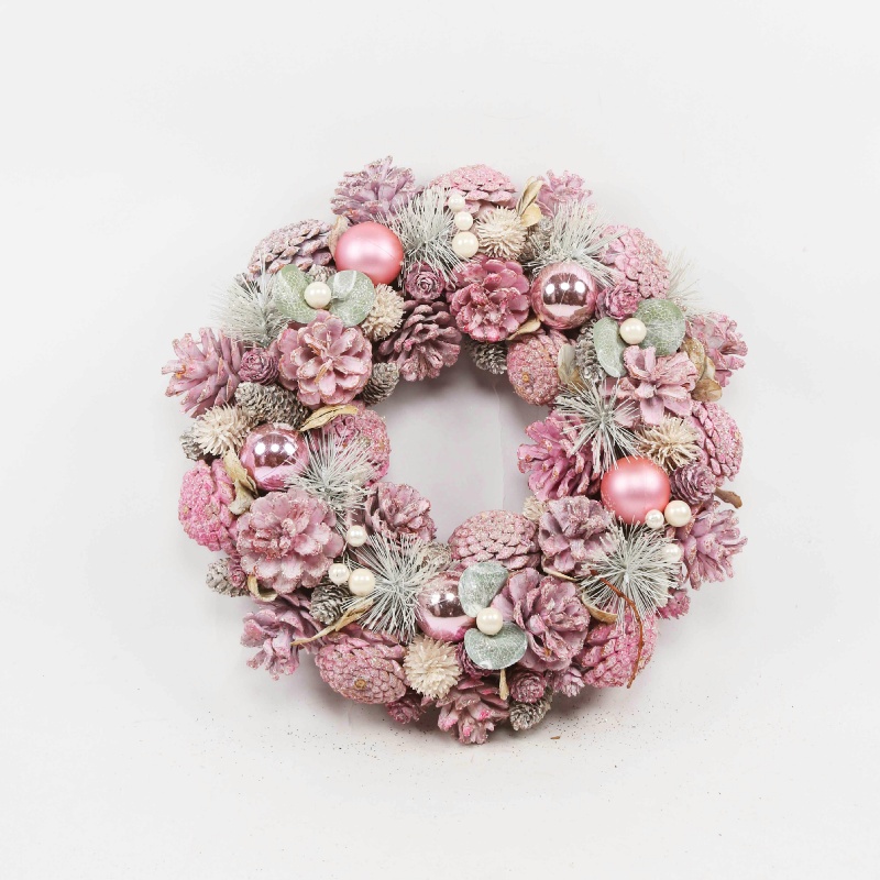 Pinecone Christmas wreath