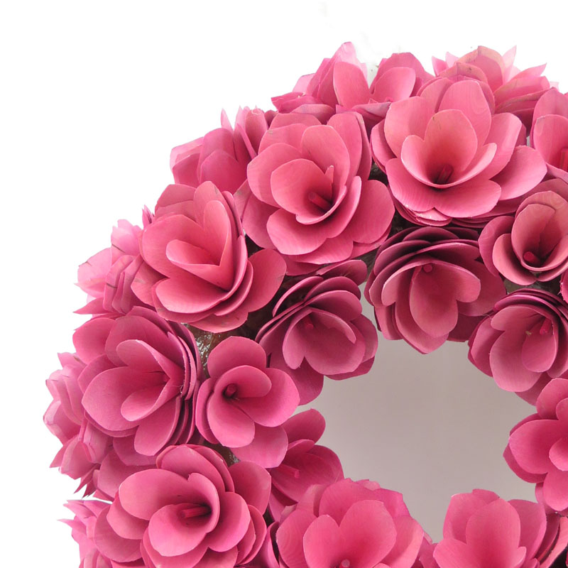 Wall Decor Pink Color Valentine's Day Wood Chip Wreath