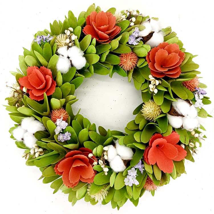 Wood Chip decoration Wreath
