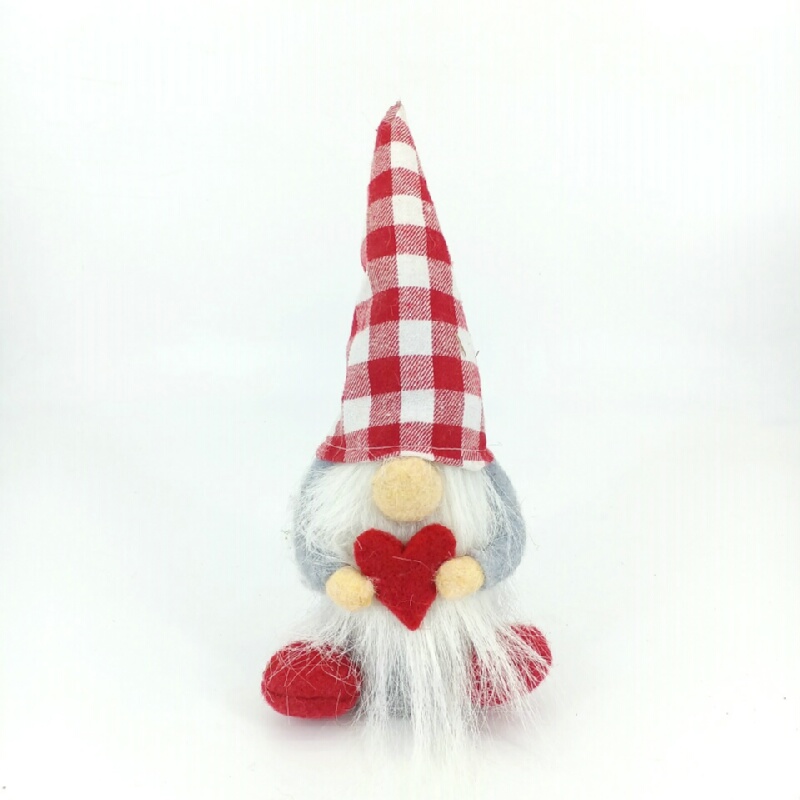 valentine gnome ornaments