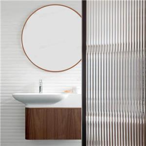 Perché la pellicola per vetri è consigliata per i vetri del bagno