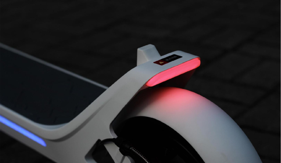 Ceramic tableware is an essential tool for people to eat