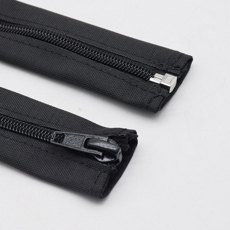 Zipper bện cáp bọc tay áo