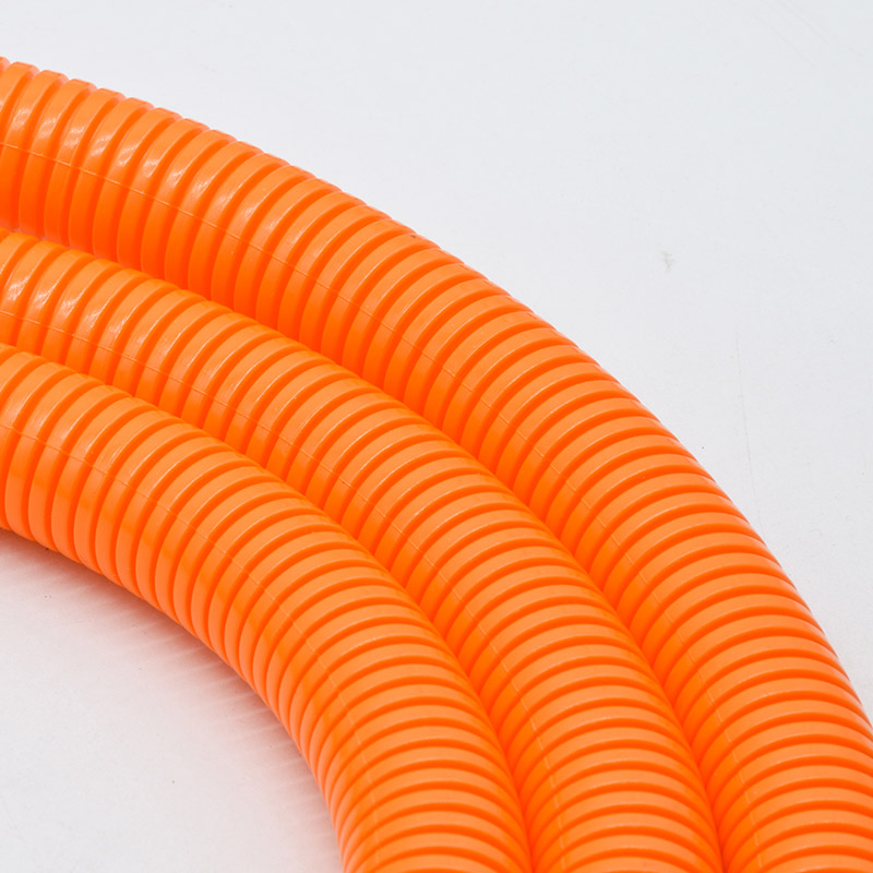 Manicotto per cavi arancione per tubi con telaio a filo contorto